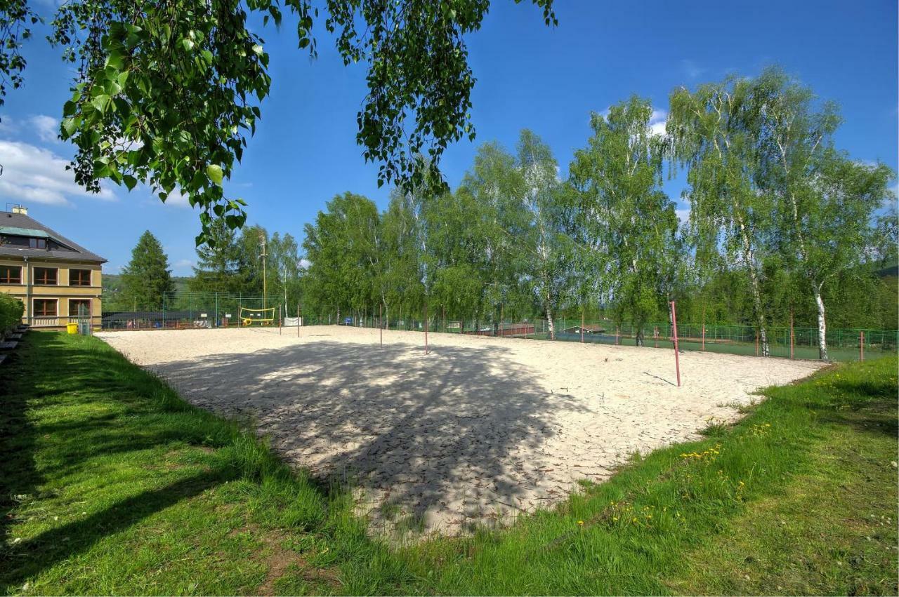 Ubytování Jiřetín Jiřetín pod Jedlovou Exterior foto
